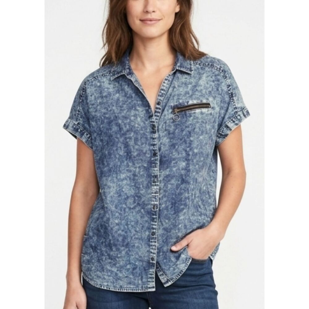 Blistorm Blue Acid Wash Short Sleeve Button Up Blouse Top Ring Pull Zipper